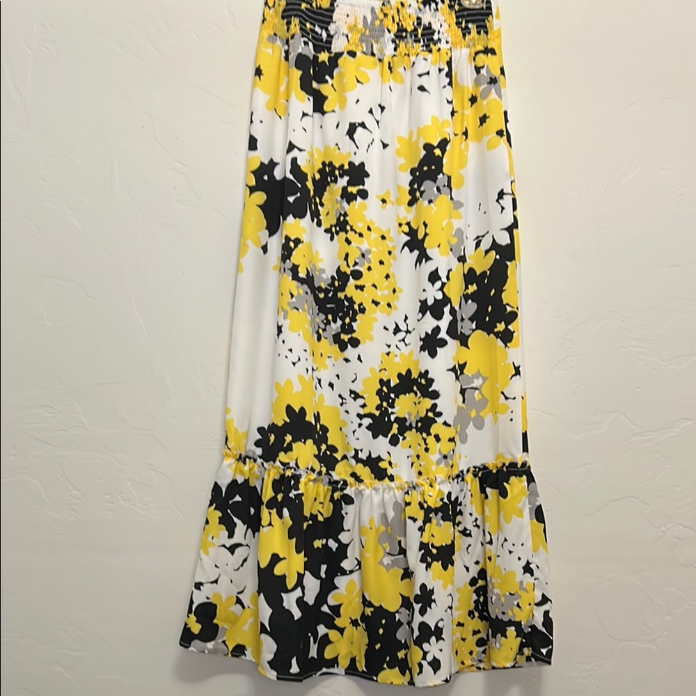 New York & Company Yellow and Black Floral Maxi Skirt - Picture 3 of 13